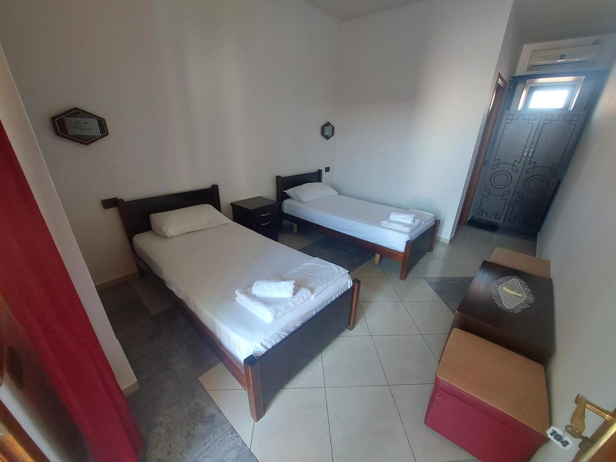 Hotel W Bush Square Fushe-Kruje Екстер'єр фото